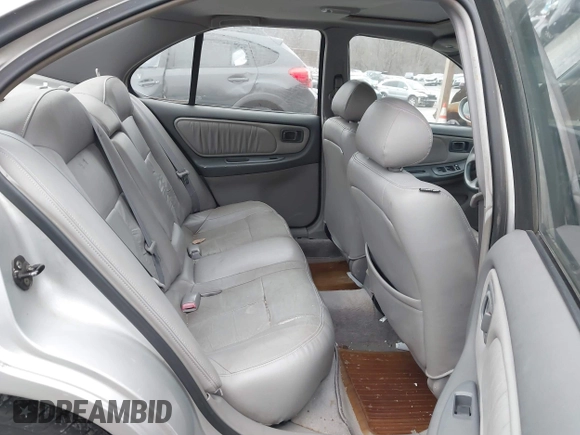 2000 Nissan Altima GXE with VIN 1N4DL01A3YC226341, listed as a IAAI auction lot 41499818 with 173,133 mi miles. Bid and sale history available at carsss.com. Image 8.