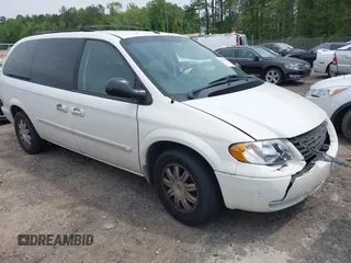 2006 Chrysler Town & Country Touring with VIN 2A4GP54L46R859144, listed as a IAAI auction lot 42037427 with 265,354 mi miles and . Bid and sale history available at DreamBid. Image 1.