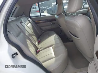 2009 Mercury Grand Marquis LS z VIN 2MEHM75V69X627304, wystawiony jako IAAI lot #41623041 z przebiegiem 137 970 mil mil oraz . Historia ofert i sprzedaży dostępna na DreamBid. Obrazek 8.