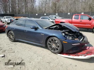 2015 Porsche Panamera 4 z VIN WP0AA2A78FL007374, wystawiony jako Copart lot #45906263 z przebiegiem 121 659 mil mil oraz . Historia ofert i sprzedaży dostępna na DreamBid. Obrazek 4.