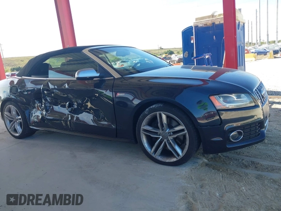 2012 Audi S5 Premium Plus z VIN WAUCGAFH9CN007433, wystawiony jako IAAI lot #41250787 z przebiegiem 107 140 mil mil oraz . Historia ofert i sprzedaży dostępna na DreamBid. Obrazek 13.