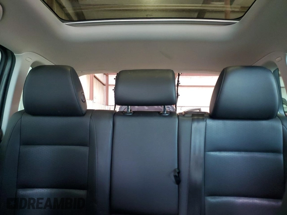 2015 Volkswagen Tiguan SE z VIN WVGBV7AX0FW588451, wystawiony jako Copart lot #51005345 z przebiegiem 104 553 mil mil oraz Szkoda całkowita • Salvage title. Historia ofert i sprzedaży dostępna na DreamBid. Obrazek 10.