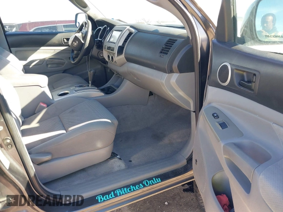 2011 Toyota Tacoma PreRunner with VIN 3TMJU4GNXBM119014, listed as a IAAI auction lot 41353762 with 151,375 mi miles and . Bid and sale history available at DreamBid. Image 5.