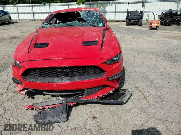 2018 Ford Mustang EcoBoost с VIN 1FA6P8TH4J5185282, выставлен на аукционе Copart как лот 59387205 с пробегом 83 397 миль миль и Списание • Salvage title. История ставок и продаж доступна на DreamBid. Изображение 14.