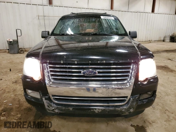 2008 Ford Explorer XLT with VIN 1FMEU73E28UA33544, listed as a Copart auction lot 52620395 with 180,394 mi miles and Clean Title. Bid and sale history available at carsss.com. Image 5.
