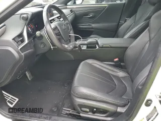 2020 Lexus ES 350 F Sport z VIN 58AGZ1B17LU064182, wystawiony jako Copart lot #50023135 z przebiegiem 58 269 mil mil oraz Szkoda całkowita • Salvage title. Historia ofert i sprzedaży dostępna na DreamBid. Obrazek 7.