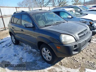2007 Hyundai Tucson SE with VIN KM8JN72D67U631056, listed as a IAAI auction lot 41407234 with 161,783 mi miles and . Bid and sale history available at DreamBid. Image 1.