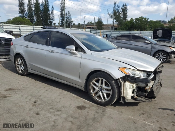 2016 Ford Fusion SE with VIN 3FA6P0H75GR287844, listed as a Copart auction lot 53947305 with 123,150 mi miles and Clean Title. Bid and sale history available at carsss.com. Image 4.