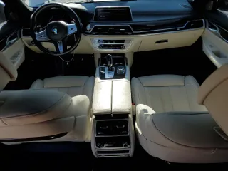 2020 BMW 7 Series 740i with VIN WBA7T2C02LCD43327, listed as a Copart auction lot 52796565 with 79,744 mi miles and Non Repairable. Bid and sale history available at carsss.com. Image 8.