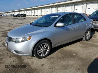 2012 Kia Forte EX with VIN KNAFU4A24C5607156, listed as a Copart auction lot 47144835 with 126,003 mi miles and Salvage Title. Bid and sale history available at carsss.com. Image 1.