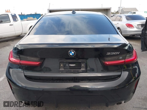 2023 BMW 3 Series 330i with VIN 3MW69FF00P8D17350, listed as a IAAI auction lot 41447178 with 23,372 mi miles. Bid and sale history available at carsss.com. Image 16.