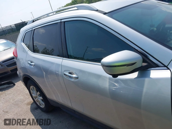 2017 Nissan Rogue SL with VIN 5N1AT2MV3HC895860, listed as a IAAI auction lot 42393880 with 109,173 mi miles and . Bid and sale history available at DreamBid. Image 13.