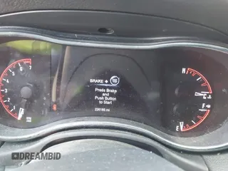 2014 Dodge Durango SXT z VIN 1C4RDJAG4EC514677, wystawiony jako IAAI lot #42059637 z przebiegiem 226 185 mil mil oraz . Historia ofert i sprzedaży dostępna na DreamBid. Obrazek 7.