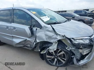2018 Honda Odyssey Elite с VIN 5FNRL6H98JB062513, выставлен на аукционе IAAI как лот 42126318 с пробегом 75 589 миль миль и . История ставок и продаж доступна на DreamBid. Изображение 6.