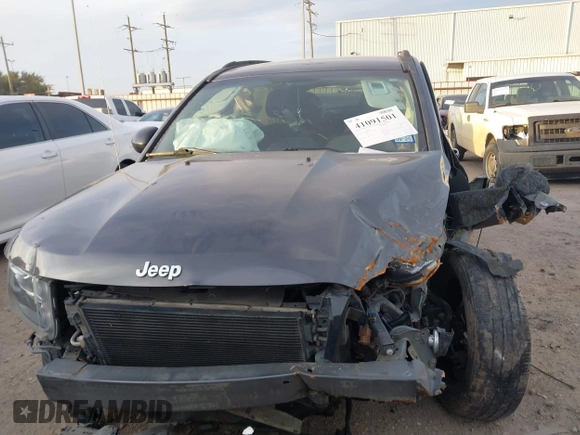 2017 Jeep Compass Sport with VIN 1C4NJCBA0HD146641, listed as a IAAI auction lot 41091501 with Not provided miles and . Bid and sale history available at DreamBid. Image 11.