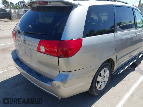 2006 Toyota Sienna CE with VIN 5TDZA23CX6S585116, listed as a IAAI auction lot 42024528 with 244,067 mi miles. Bid and sale history available at carsss.com. Image 6.