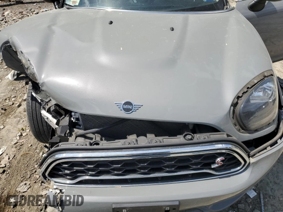 2019 MINI Countryman Cooper S with VIN WMZYT5C57K3G94947, listed as a Copart auction lot 54094365 with 22,096 mi miles and Salvage title. Bid and sale history available at DreamBid. Image 11.