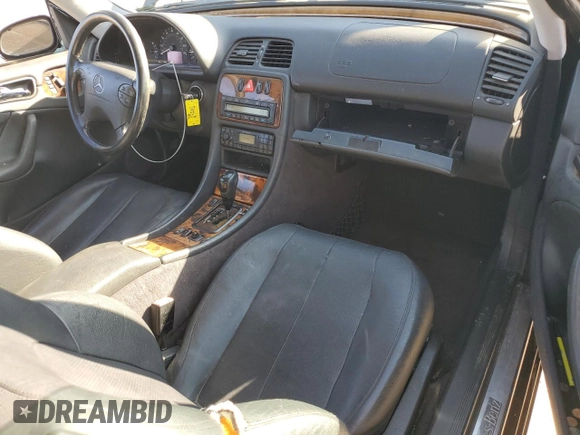 2002 Mercedes-Benz CLK 320/430 with VIN WDBLJ65G22T121261, listed as a Copart auction lot 88505625 with 208,243 mi miles and Salvage Title. Bid and sale history available at DreamBid. Image 8.