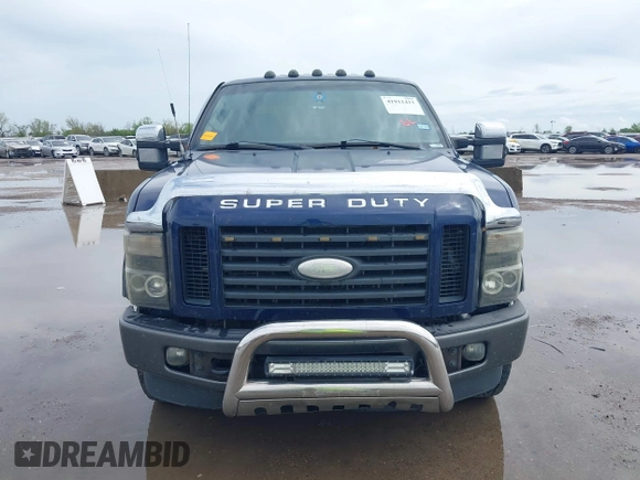 2008 Ford Super Duty F-250 SRW XL with VIN 1FTSW21R88ED91980, listed as a IAAI auction lot 41911411 with 197,558 mi miles. Bid and sale history available at carsss.com. Image 12.