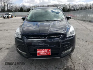 2015 Ford Escape Titanium z VIN 1FMCU0J94FUC07857, wystawiony jako Copart lot #52682825 z przebiegiem 62 100 mil mil oraz Szkoda całkowita • Salvage title. Historia ofert i sprzedaży dostępna na DreamBid. Obrazek 5.