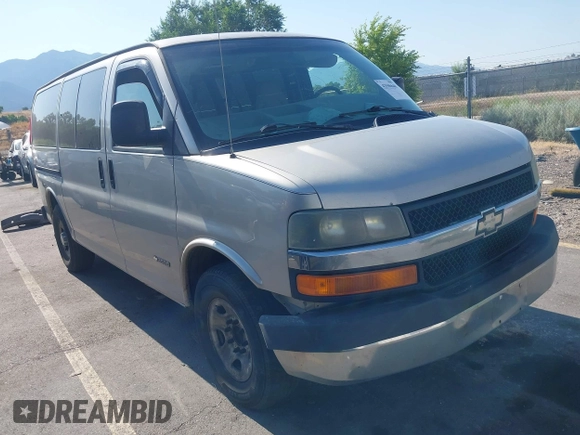 2005 Chevrolet Express Passenger with VIN 1GAHG35U151169241, listed as a IAAI auction lot 42586648 with 385,258 mi miles and . Bid and sale history available at DreamBid. Image 1.