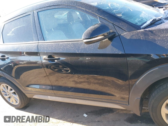 2017 Hyundai Tucson SE Plus with VIN KM8J33A49HU381233, listed as a IAAI auction lot 41393645 with 83,708 mi miles. Bid and sale history available at carsss.com. Image 13.