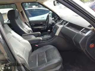2006 Land Rover Range Rover Sport SC with VIN SALSH23476A943087, listed as a IAAI auction lot 42349437 with Not provided miles and . Bid and sale history available at DreamBid. Image 5.