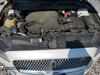 2017 Lincoln Continental Reserve с VIN 1LN6L9NP8H5608094, выставлен на аукционе Copart как лот 60317475 с пробегом 86 771 миль миль и Списание • Salvage title. История ставок и продаж доступна на DreamBid. Изображение 11.