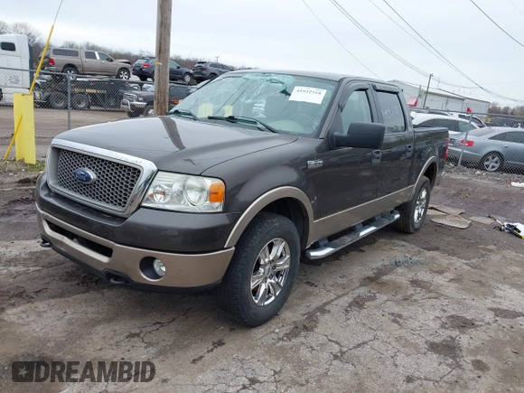 2006 Ford F-150 XLT with VIN 1FTPW14536FA23917, listed as a IAAI auction lot 41932518 with Not Provided miles and . Bid and sale history available at carsss.com. Image 17.