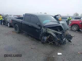 2019 Ram 1500 Tradesman z VIN 1C6RR7FT2KS567915, wystawiony jako IAAI lot #41894819 z przebiegiem 75 168 mil mil oraz . Historia ofert i sprzedaży dostępna na DreamBid. Obrazek 1.