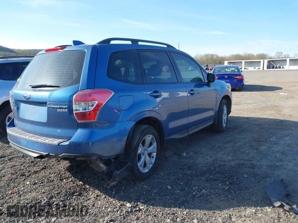 2016 Subaru Forester 2.5i with VIN JF2SJABC1GH466181, listed as a IAAI auction lot 42092643 with 108,779 mi miles. Bid and sale history available at carsss.com. Image 4.