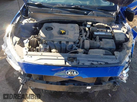 2020 Kia Forte GT-Line with VIN 3KPF34AD3LE207066, listed as a IAAI auction lot 41664118 with 92,997 mi miles. Bid and sale history available at carsss.com. Image 10.