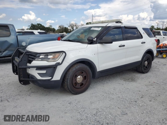2017 Ford Police Interceptor Utility z VIN 1FM5K8ARXHGD92284, wystawiony jako Copart lot #62311115 z przebiegiem 79 646 mil mil oraz Szkoda całkowita • Salvage title. Historia ofert i sprzedaży dostępna na DreamBid. Obrazek 1.