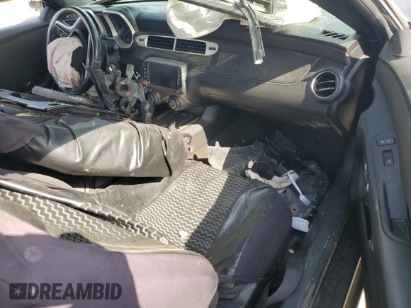 2013 Chevrolet Camaro LT with VIN 2G1FB3D35D9111495, listed as a Copart auction lot 54721035 with 197,673 mi miles and Salvage title. Bid and sale history available at DreamBid. Image 8.