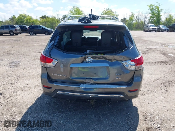 2015 Nissan Pathfinder Platinum with VIN 5N1AR2MM5FC714812, listed as a IAAI auction lot 42373778 with 100,356 mi miles and . Bid and sale history available at DreamBid. Image 16.