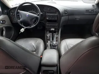2005 Saab 9-5 Arc with VIN YS3ED49A353518650, listed as a Copart auction lot 44595085 with 220,098 mi miles and Clean Title. Bid and sale history available at carsss.com. Image 8.