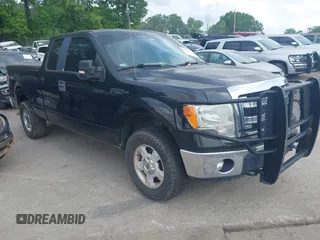 2014 Ford F-150 XL with VIN 1FTFX1EF0EKG08427, listed as a IAAI auction lot 42127077 with 203,377 mi miles. Bid and sale history available at carsss.com. Image 1.
