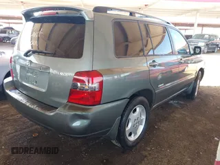 2007 Toyota Highlander w/3rd Row with VIN JTEDP21A570131320, listed as a IAAI auction lot 42079512 with 272,093 mi miles and . Bid and sale history available at DreamBid. Image 4.