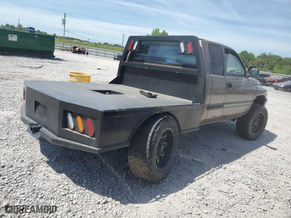 2000 Dodge Ram 2500 with VIN 1B7KF2364YJ144711, listed as a Copart auction lot 58065994 with 0 mi miles and Salvage Title. Bid and sale history available at carsss.com. Image 3.