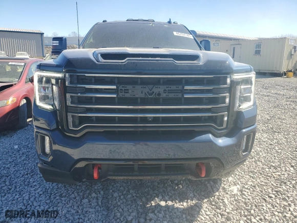 2021 GMC Sierra 2500HD AT4 with VIN 1GT49PEY6MF295624, listed as a Copart auction lot 46704185 with 42,292 mi miles and Clean Title. Bid and sale history available at carsss.com. Image 5.