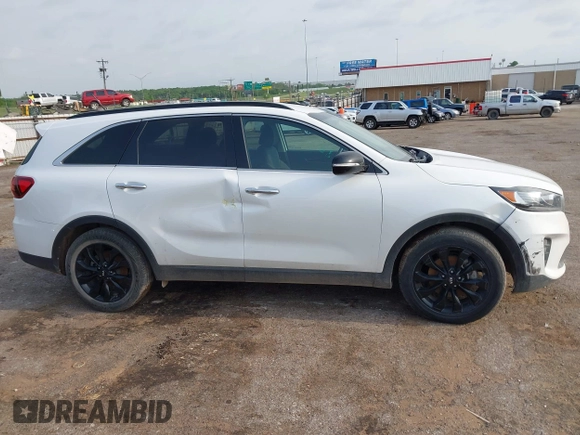 2019 Kia Sorento S V6 with VIN 5XYPG4A56KG601177, listed as a IAAI auction lot 41282318 with 132,373 mi miles. Bid and sale history available at carsss.com. Image 13.