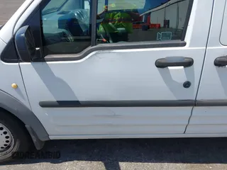 2013 Ford Transit Connect XLT с VIN NM0LS7BN3DT141638, выставлен на аукционе IAAI как лот 42732545 с пробегом 195 333 миль миль и . История ставок и продаж доступна на DreamBid. Изображение 6.