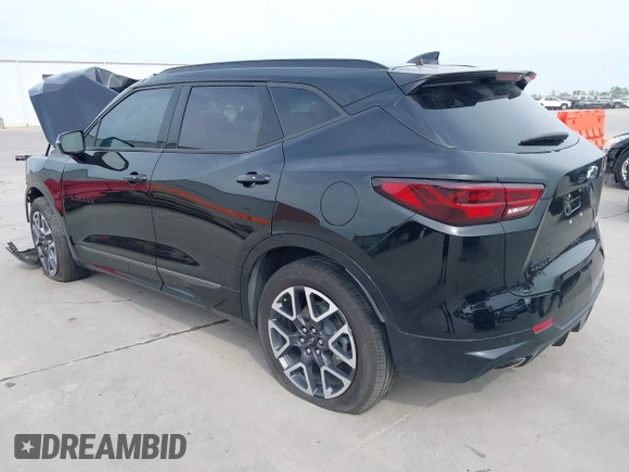 2024 Chevrolet Blazer RS z VIN 3GNKBERS5RS181954, wystawiony jako IAAI lot #42057083 z przebiegiem 10 701 mil mil oraz . Historia ofert i sprzedaży dostępna na DreamBid. Obrazek 3.