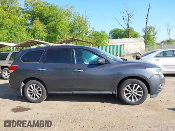2013 Nissan Pathfinder SV with VIN 5N1AR2MM0DC672059, listed as a IAAI auction lot 42137816 with 138,853 mi miles and . Bid and sale history available at DreamBid. Image 13.
