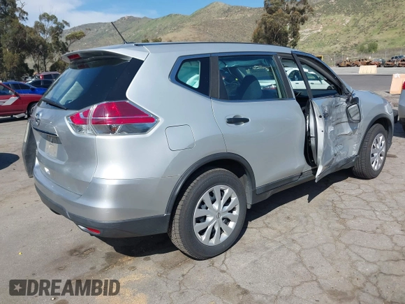 2016 Nissan Rogue SL with VIN 5N1AT2MT9GC753445, listed as a IAAI auction lot 42011924 with 110,663 mi miles and . Bid and sale history available at carsss.com. Image 4.