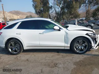 2024 Genesis Electrified GV70 Advanced with VIN 5NMMCET13RH003224, listed as a IAAI auction lot 41371932 with 11,078 mi miles. Bid and sale history available at carsss.com. Image 13.
