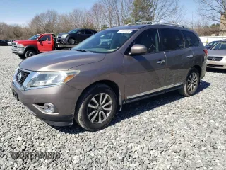 2014 Nissan Pathfinder SL with VIN 5N1AR2MN1EC648041, listed as a Copart auction lot 53397225 with 131,471 mi miles and Clean Title. Bid and sale history available at carsss.com. Image 1.