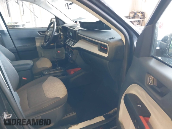 2022 Ford Maverick XL with VIN 3FTTW8F90NRA04640, listed as a IAAI auction lot 41715944 with 111,547 mi miles and . Bid and sale history available at DreamBid. Image 5.