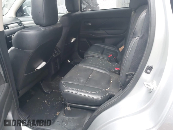 2020 Mitsubishi Outlander SE с VIN JA4AD3A30LZ042990, выставлен на аукционе IAAI как лот 41165747 с пробегом 156 321 миль миль и . История ставок и продаж доступна на DreamBid. Изображение 8.