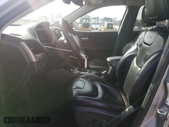 2017 Jeep Cherokee Limited with VIN 1C4PJMDB8HW512340, listed as a Copart auction lot 49823865 with 130,386 mi miles and Salvage Title. Bid and sale history available at carsss.com. Image 7.